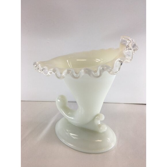 Vtg Fenton Silver Crest Milk Glass Cornucopia Ruffled Candle Holder 6.5'' Tall - Picture 7 of 8